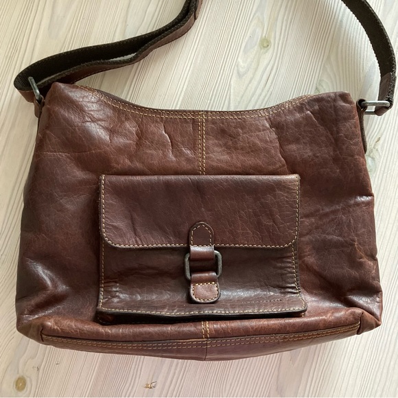 Jack Georges Leather Shoulder Bag - Picture 9 of 9